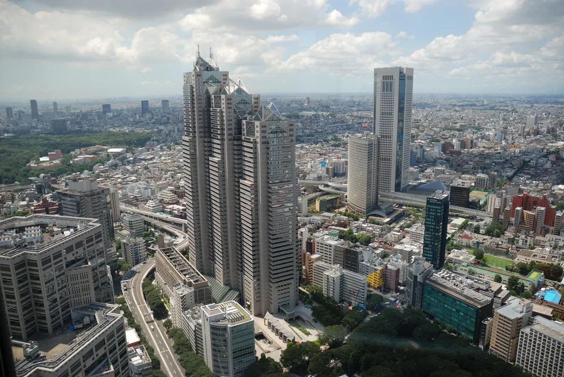 港区西麻布の街並みと六本木エリア